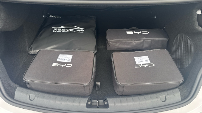 BYD Seal 230kW Design 83kWh 4dr Auto Electric Saloon - Image 34